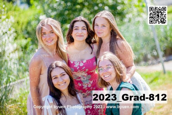 2023_Grad-812