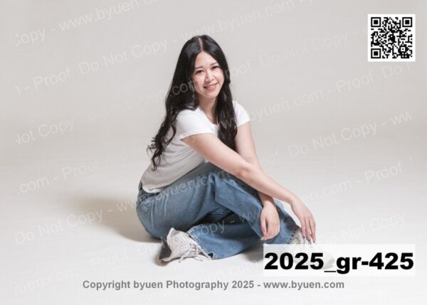 2025_Grad-425