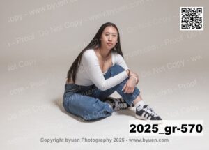 2025_Grad-570