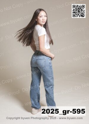2025_Grad-595